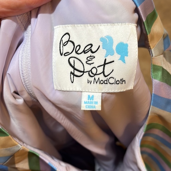 Bea & Dot by Mod Cloth dress. Size M - Picture 4 of 6